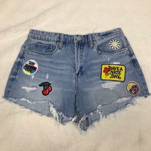 Blank NYC Blue Jean The Borrow Shorts with Patches & Raw Hem 28
